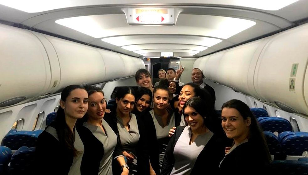 Curso auxiliar de vuelo inicial