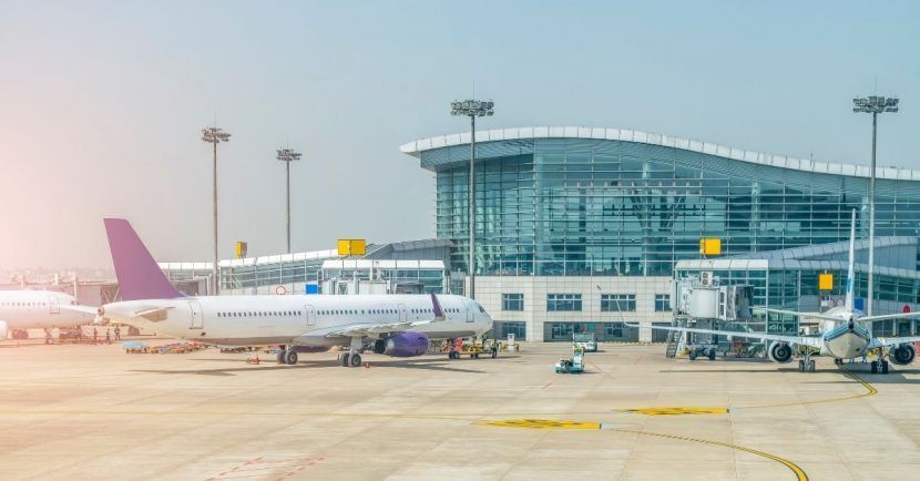 Que organismos regulan el sector aeronáutico