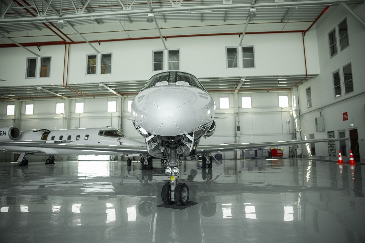 ¿Qué piden las ofertas de empleo en aeronáutica Montador y Técnico de Mantenimiento aeronáutico