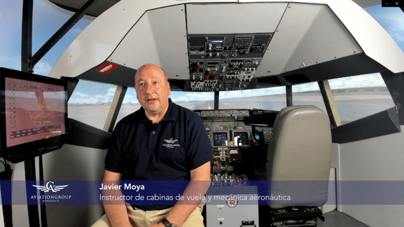 Entrevista con Javier, instructor de cabinas de vuelo y mecánica aeronáutica