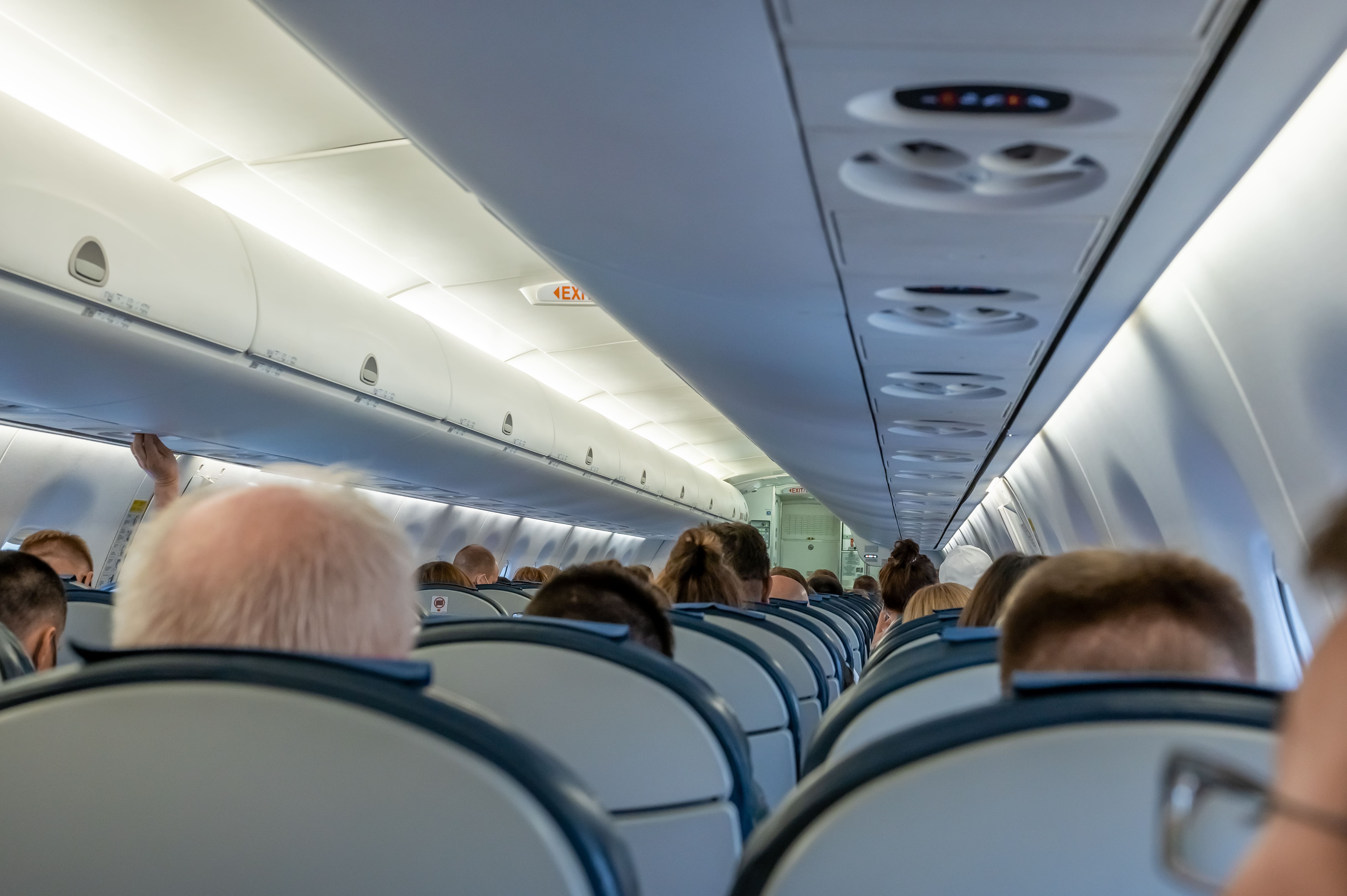 avión comercial