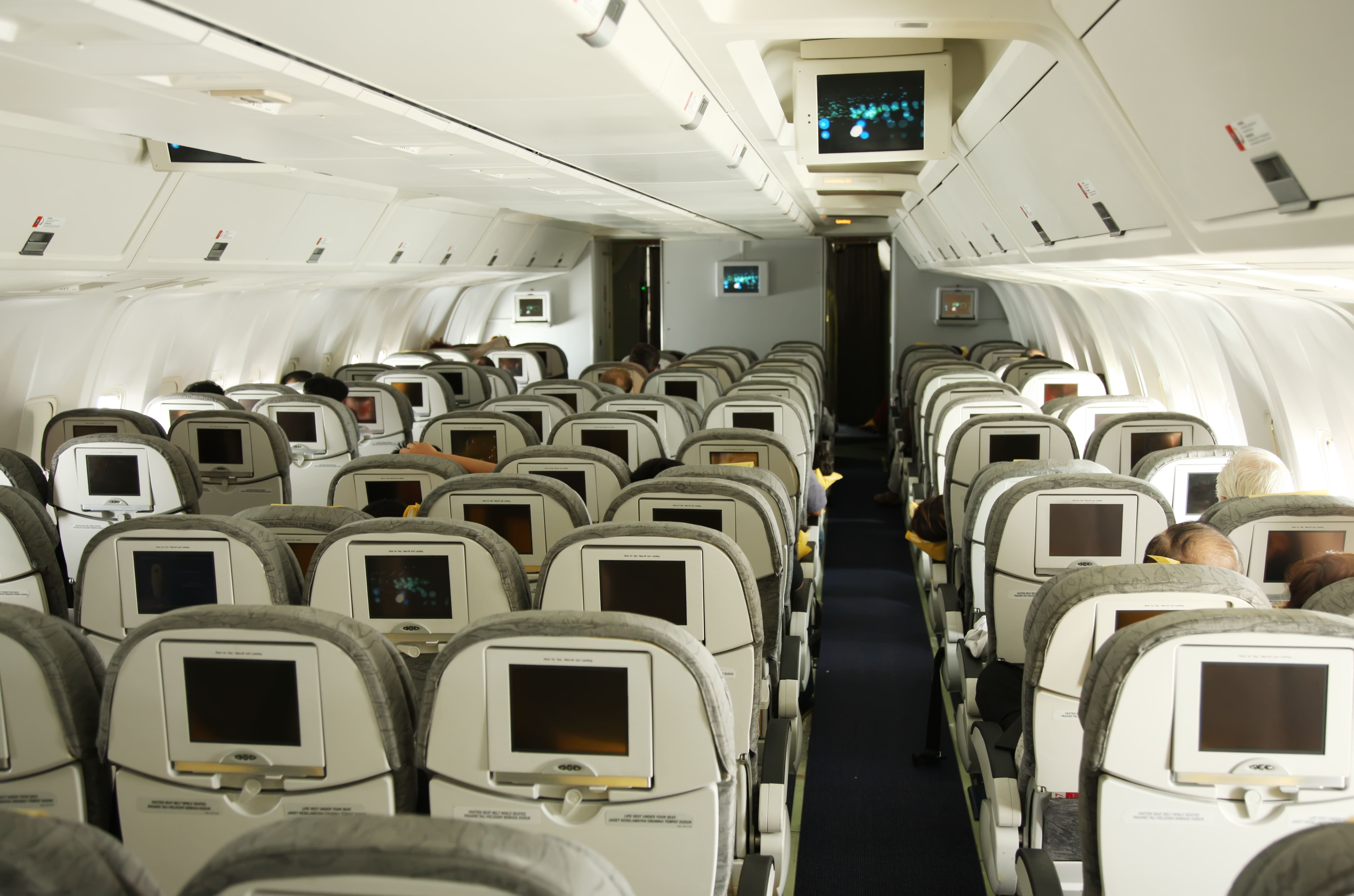 por qué no hay fila 13 en los aviones